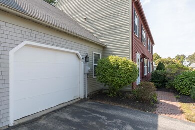 22 Greenbriar Way, South Portland, ME 04106 - photo 3