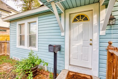 10940 Lasso Ln, Houston, TX 77079 - photo 3