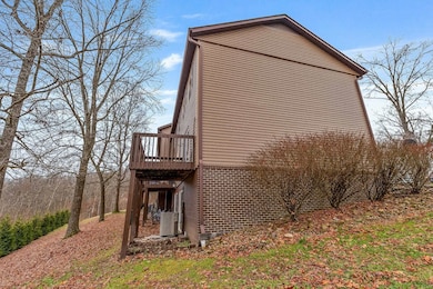 319 Berry Ln, Barboursville, WV 25504 - photo 3
