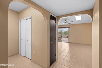 1343 W Calle Madrid, Green Valley, AZ 85622 - photo 7