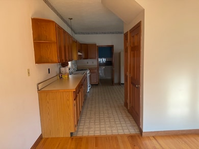 5 Blakelin St, Lawrence, MA 01841 - photo 4