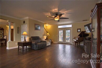 40 Song Sparrow Dr, Hendersonville, NC 28792 - photo 6