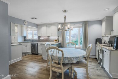 8 Sickle Bar Ln, Riverside, CT 06878 - photo 5