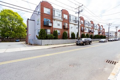 20 Knox St unit 7, Lawrence, MA 01841 - photo 3