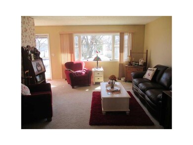 Living Room-L1.