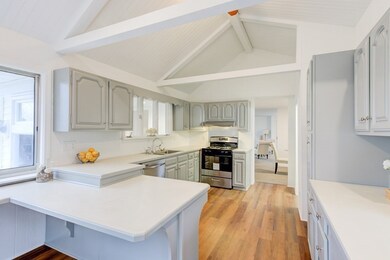 100 Locust St, Winthrop, MA 02152 - photo 5