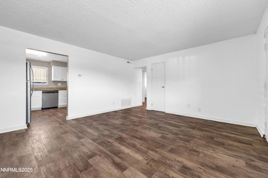 1436 E 9th St unit 8, Reno, NV 89512 - photo 5