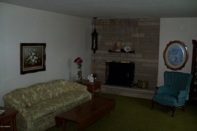 3170 Maple Grove 003