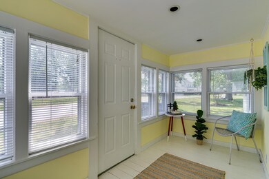 22 Fairview Ave, Dover, NH 03820 - photo 6