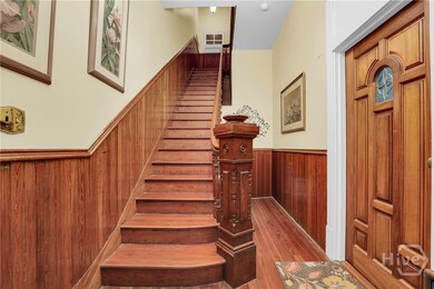 217 E Bolton St unit B, Savannah, GA 31401 - photo 2