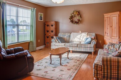 1065 Towns View Dr-17