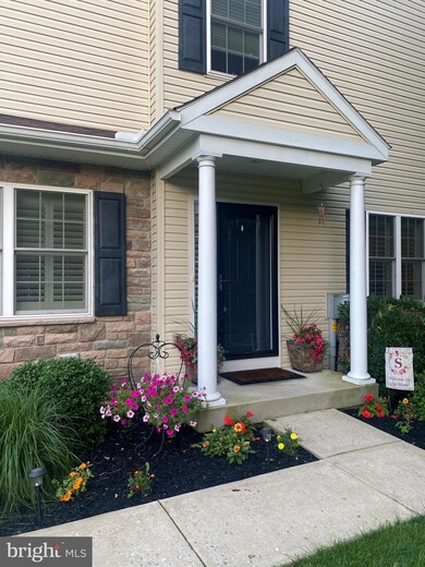 125 Waynebrook Dr, Honey Brook, PA 19344 - photo 2