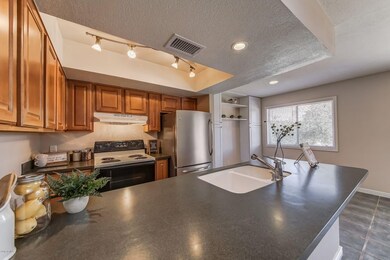 106-Kitchen_1