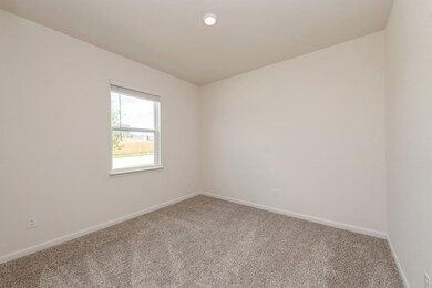 10833 Copper Hills Ln, Fort Worth, TX 76108 - photo 7