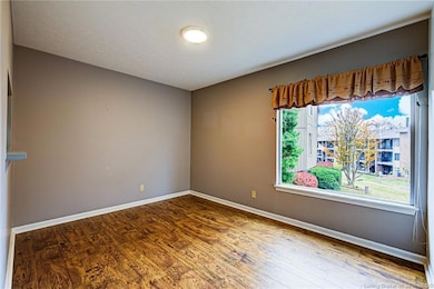 3 Lakeshore Dr, Clarksville, IN 47129 - photo 7