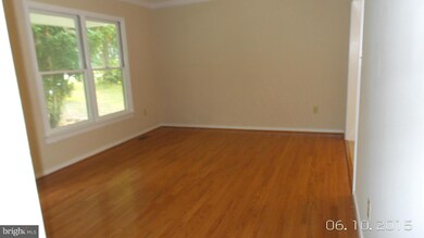 197 Land Or Dr, Ruther Glen, VA 22546 - photo 6