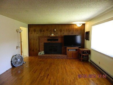1009 NE Fall Dr, Grants Pass, OR 97526 - photo 2