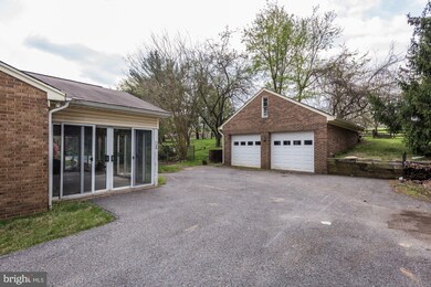 12397 Lime Kiln Rd, Fulton, MD 20759 - photo 4