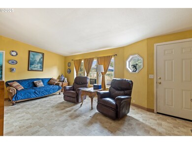 227 Lapp Ln, Roseburg, OR 97471 - photo 4