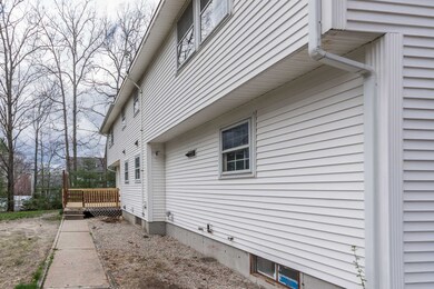 49 Farmer Rd, Hooksett, NH 03106 - photo 4