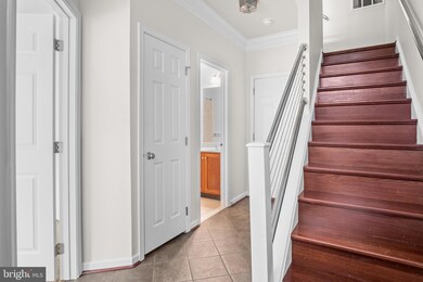 25123 Neptune Terrace, Chantilly, VA 20152 - photo 2