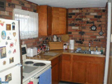 111 Church St, Birdsboro, PA 19508 - photo 7