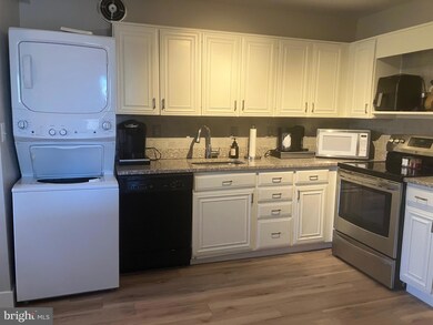 Westlake Towers unit 409, Bethesda, MD 20817 - photo 2