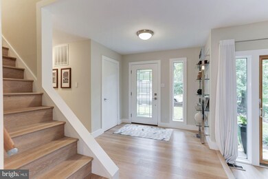 1410 Wolftrap Run Rd, Vienna, VA 22182 - photo 6