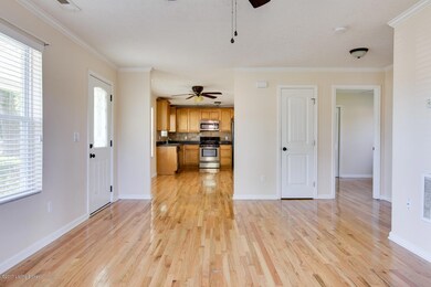 3215 Hickory Grv-6