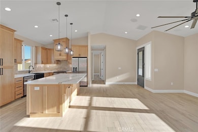 16618 Country Ranch Ct, Victorville, CA 92395 - photo 3