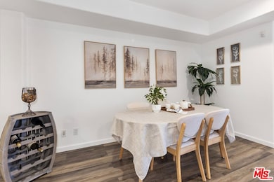 11766 W Sunset Blvd unit 302, Los Angeles, CA 90049 - photo 7