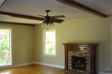 2214 2214 New Copeland Rd, Tyler, TX 75701 - photo 2