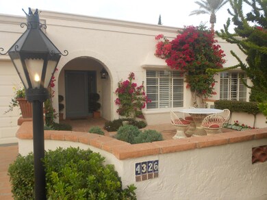 Front Courtyard w/ Seating Area