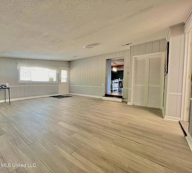 8843 HF Mudroom.Bonus