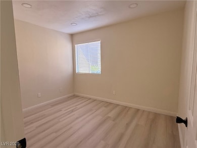 4460 Sandy River Dr unit 51, Las Vegas, NV 89103 - photo 4