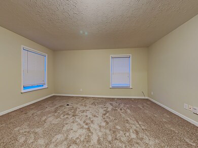 2364 Blackthorn Dr, Franklin, IN 46131 - photo 6