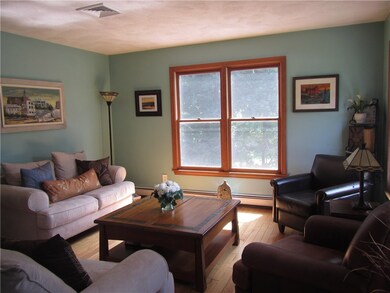 25 Southbury Rd, Cumberland, RI 02864 - photo 6