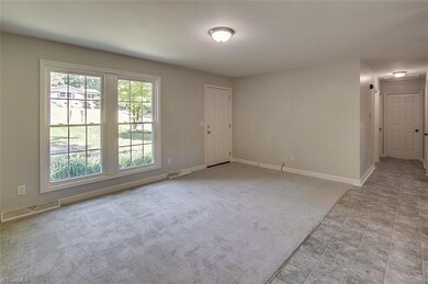 329 Falcon Hills Dr, Asheboro, NC 27205 - photo 5