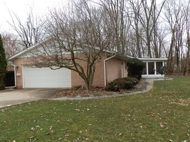 827 E Grant St, Hastings, MI 49058 - photo 3