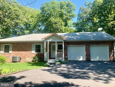 22870 Piney Wood Cir, California, MD 20619 - photo 2