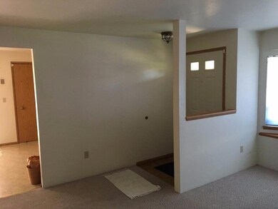 1559 Valley View Dr, Medford, OR 97504 - photo 2