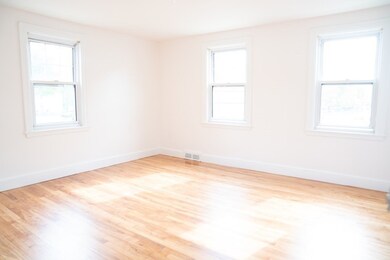 52 Newcroft Cir unit 2, Mattapan, MA 02126 - photo 3