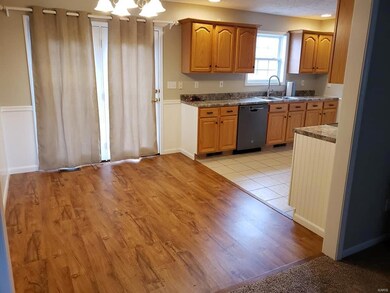 1012 Cypress Dr, Rolla, MO 65401 - photo 4