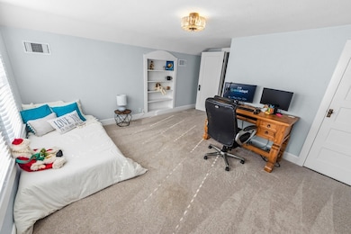 501 Adams Ave, McGregor, TX 76657 - photo 5