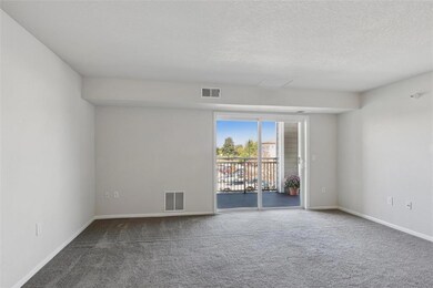 Village Cooperative of West Des Moines unit 402, West Des Moines, IA 50266 - photo 6