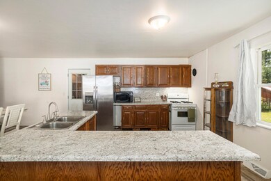 632 E Jackson St, White Cloud, MI 49349 - photo 6