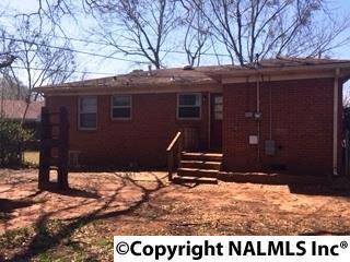 FULL BRICK RANCH HOME ON HUGE FENCED CUL-DE-SAC LOT.