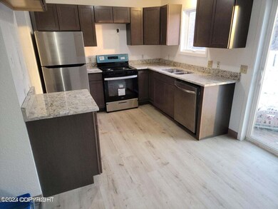 150 W Heritage Dr unit 4, Wasilla, AK 99654 - photo 4