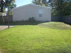 unlisted-address, Columbus, IN 47201 - photo 3