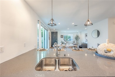 177 Frame, Irvine, CA 92618 - photo 6